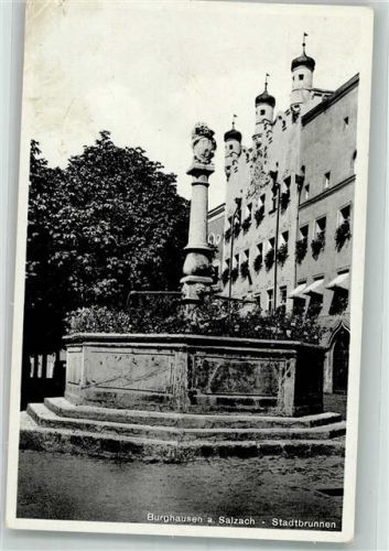 Burghausen Königliches Studienseminar mit Marblebrunnen