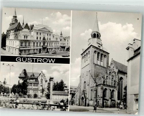 Güstrow Rathaus Denkmal John Brinkmann Kirche
