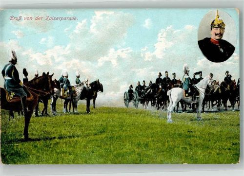 Berittene Verbände paradieren vor Kaiser Wilhelm II