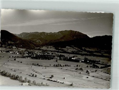 Benediktbeuern Fliegeraufnahme des Ortes mit Benediktinerkloster Foto Original aus Archiv eines Ansichtskartenverlags Ort handschriftlich
