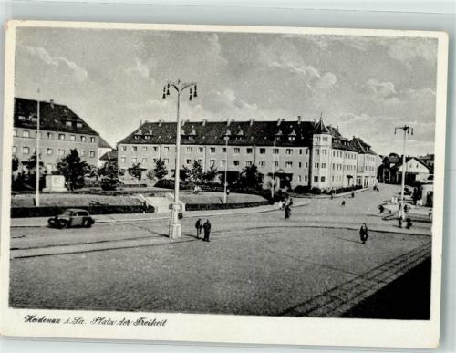 Heidenau 1061 Platz dere Freiheit Auto