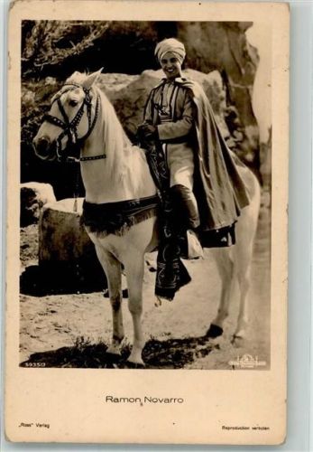 Ramon Novarro mit Pferd