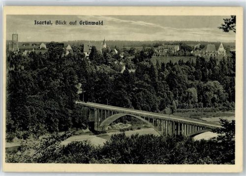 Grünwald Blick auf Grünwald, Isartal