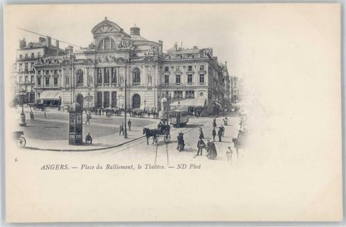 Angers Place du Ralliement, Theater