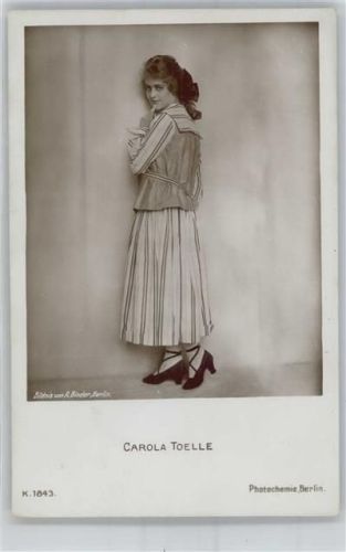 Toelle, Carola
