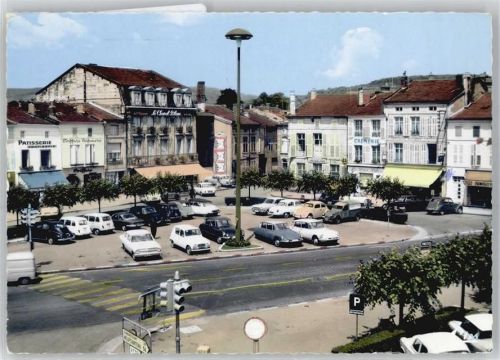 Ligny-en-Barrois Marktplatz