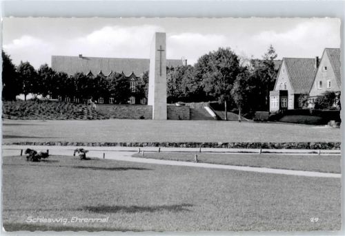 24837 W2380 Schleswig - Ehrenmal