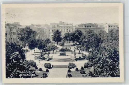 Frankfurt Wilhelmsplatz, Denkmal