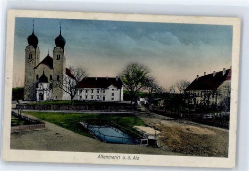 83352 W8226 Altenmarkt a d Alz - Kirche, Ortsansicht