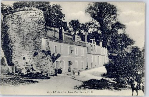 Laon La Tour Penchee