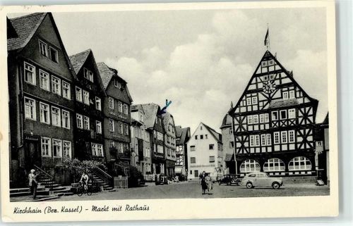 Kirchhain Markt mit Rathaus