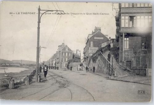 Le Treport Strasse am Strand Gasthaus