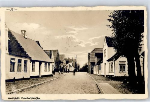 25821 W2257 Breklum - Strasse