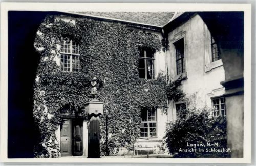 Lagow Schloss Schlosshof