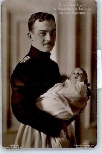 Prinz Ernst August mit Kind