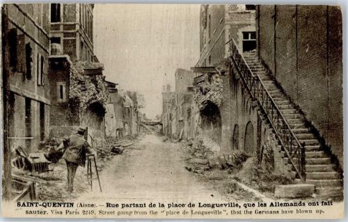 Saint-Quentin Rue Partant de a place de Longueville