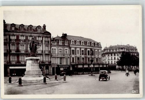 Tarbes Denkmal