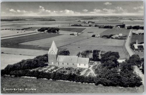 Fliegeraufnahme Kirche