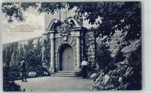 Artstetten Grufteingang zur Ruhestätte des Thronfolgerpaares