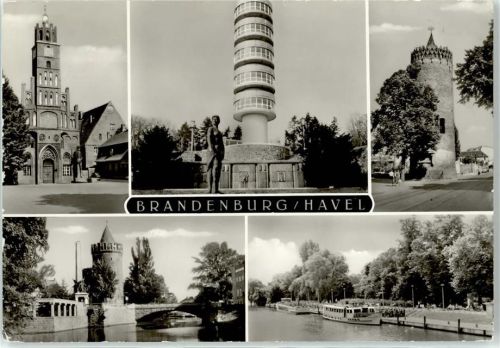 Brandenburg Rathaus Plauer Torturm Friedenswacht