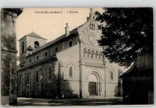 Pougues-les-Eaux Kirche