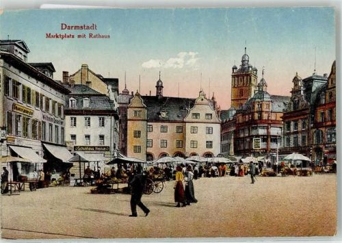 Darmstadt Marktplatz Marktszene Rathaus