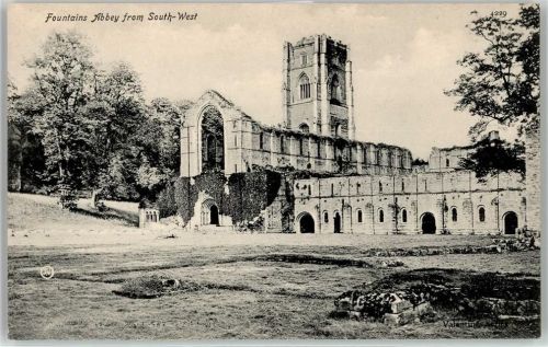 Harrogate Kirche Fountains Abbey
