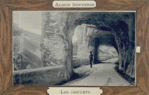 Saint-Martin-en-Vercors Saint-Martin-en-Vercors (Frankreich) Leporello Les Goulets I-II (Klebereste RS)