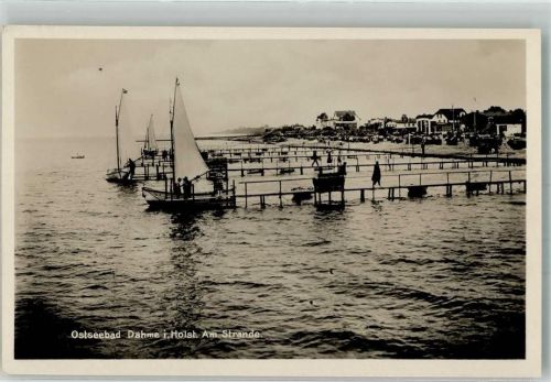 Dahme Strand mit Seebrücken an der Ostseeküste Fotograf Simonsen Nr. 60795