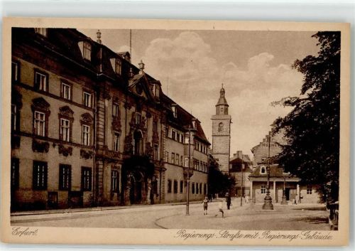 Erfurt Regierungsstrasse mit Regierungsgebäude