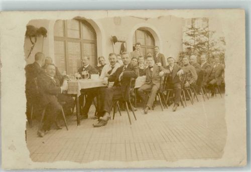 Göppingen 1914 Männergruppe im Gasthaus Terrasse