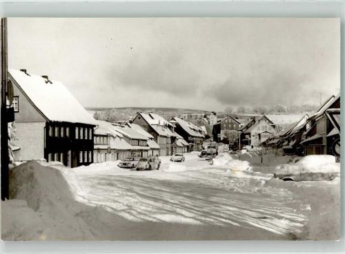 St. Andreasberg Schützenstraße im Winter Oldtimer VW Käfer Foto Original aus Archiv eines Ansichtskartenverlages Ort handschriftlich
