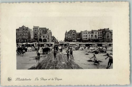 Middelkerke La Plage et la Digue Strand Hund