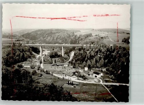 Weyarn Mangfallbrücke der A8 Foto Original aus Archiv eines Ansichtskartenverlages Ort handschriftlich Farbstriche im Bild