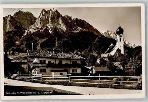 Obergrainau 1939 mit Kirche St. Johannes Waxensteinen und Zugspitze Fotograf Bücheler