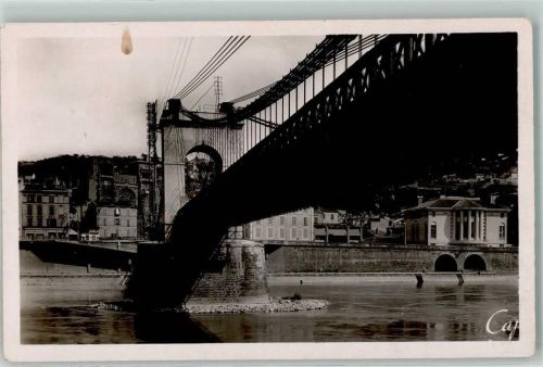 Vienne Chambre de Commerce Brücke