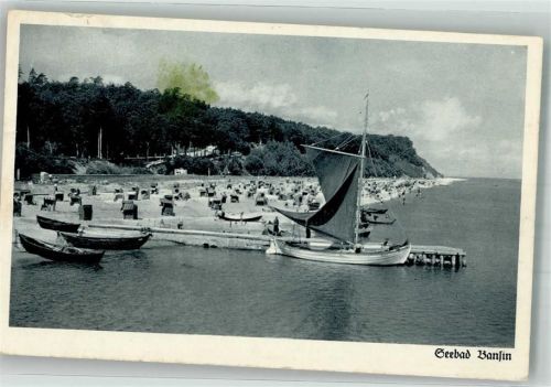 Seebad Bansin 1937 Strand am Steilufer mit Fischerboot