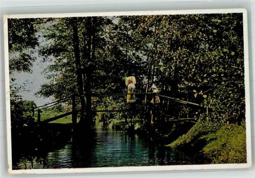 Lübbenau 1939 Frau in Tracht auf einer Brücke Ort lt. Stempel