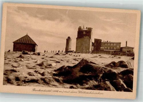 Brocken Brockenhotel mit Brockenturm und Wolkenhäuschen Fotograf Weigel