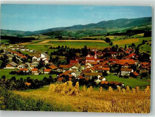 Haibach Panorama des Ortes mit Kath. Pfarrkirche St. Laurentius Fotograf Eiglsperger Hüttenstempel