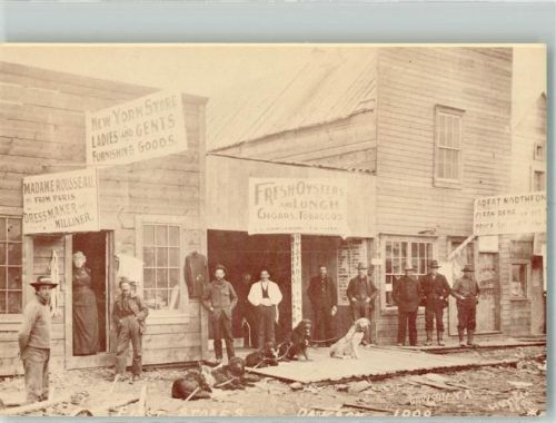 Dawson Creek Geschäft First Stores