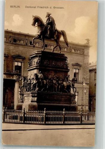 Berlin Mitte Reiterdenkmal Friedrich des Großen