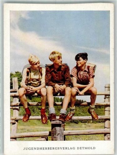 Detmold Jugendherbergsverlag Gruppenfoto