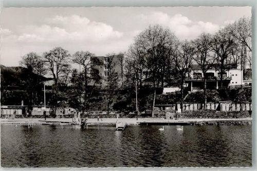 Alsdorf Weiher mit Berufsschule
