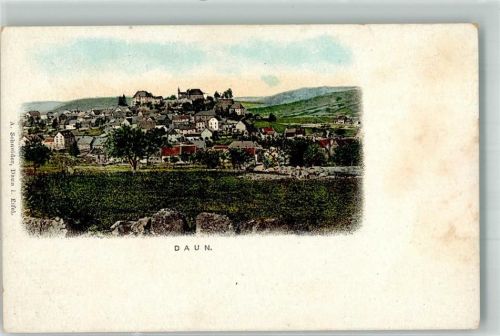 Daun Panorama des Ortes mit Burg Daun