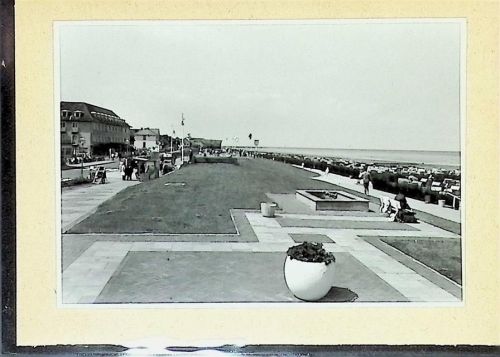 Duhnen Foto montiert auf Karton Neue Deichpromenade Fotograf Otto Schulze