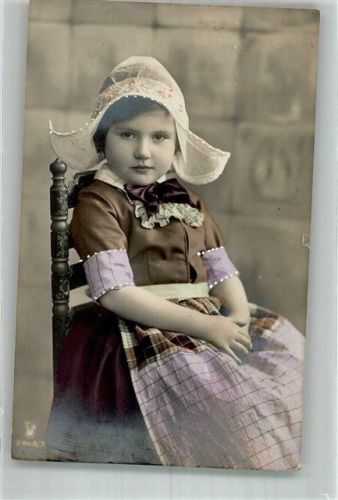 Mädchen in holländischer Tracht Nr. 868/3