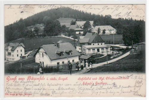 Kurort Bärenfels Bärenfels mit Scharfs Gasthaus u. Kgl. Oberforstmeisterei gelaufen und Bahnpoststempel von 1901, Zug Nr. 2907. Leichter Stempeldurchdruck, leicht stockfleckig, sonst gut erhalten.