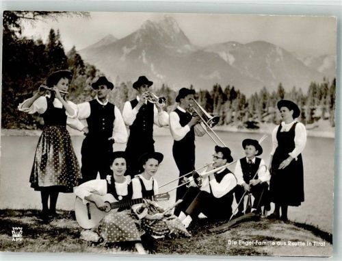 Reutte Engel-Familie Querflöte Trompete Gitarre
