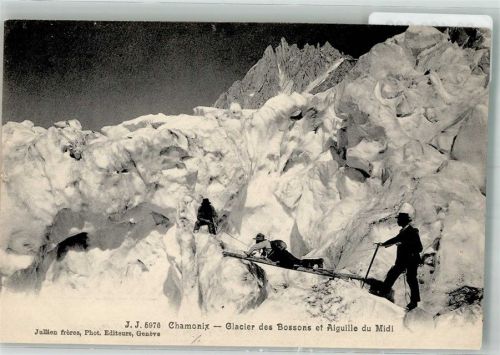 Chamonix-Mont-Blanc Glacier des Bossons Bergsteiger